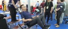 新手艺、新创意成广交会“喷鼻饽饽” “AI+制制